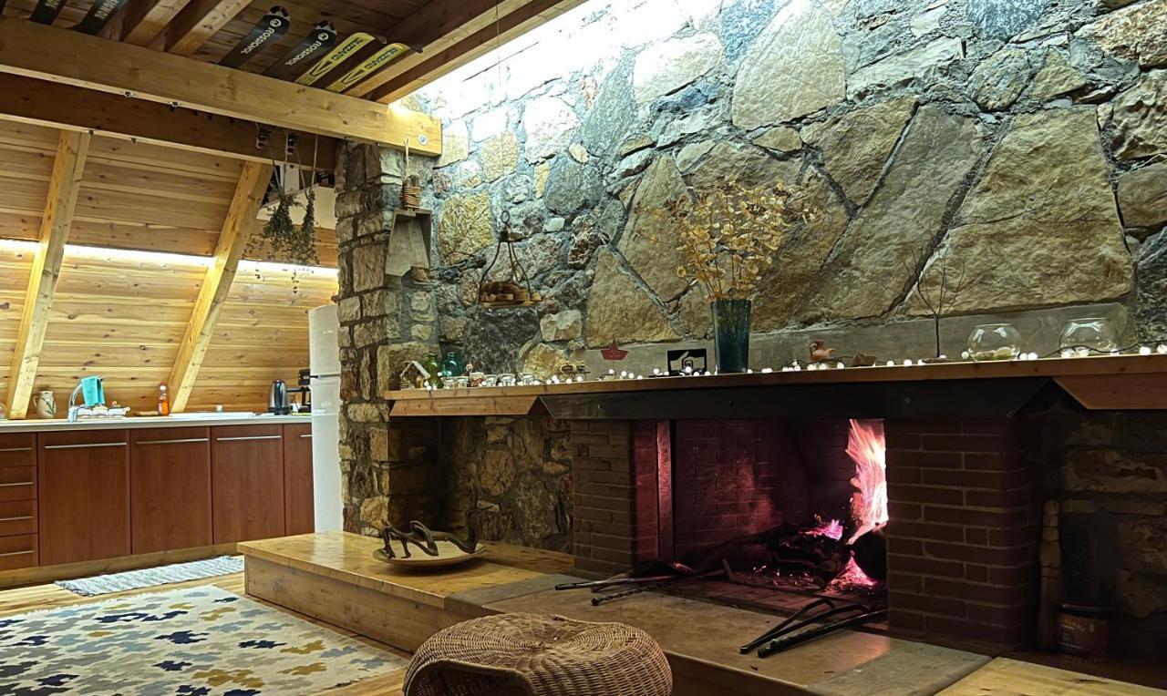 Chalet In The Forest Kalavryta Exterior foto